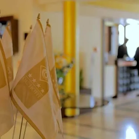 Oc Hotel 4*